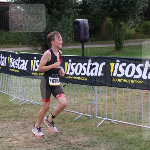31.08.2025 - Elbe Triathlon Hamburg Luisa Fischer http://msf.ph/oto/8672172 31.08.2025 12:52:50 Laufen 1666 meine-sportfotos.de