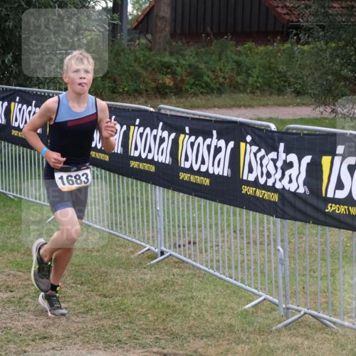 31.08.2025 - Elbe Triathlon Hamburg Luisa Fischer http://msf.ph/oto/8672186 31.08.2025 12:53:13 Laufen 1683 meine-sportfotos.de