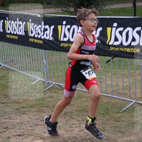 31.08.2025 - Elbe Triathlon Hamburg Luisa Fischer http://msf.ph/oto/8672201 31.08.2025 12:53:53 Laufen  meine-sportfotos.de