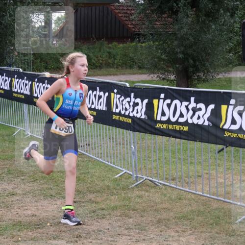31.08.2025 - Elbe Triathlon Hamburg Luisa Fischer http://msf.ph/oto/8672210 31.08.2025 12:54:41 Laufen 1890 meine-sportfotos.de