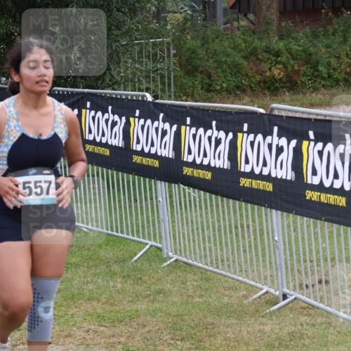 31.08.2025 - Elbe Triathlon Hamburg Luisa Fischer http://msf.ph/oto/8672223 31.08.2025 12:55:14 Laufen 557 meine-sportfotos.de