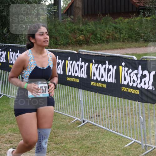 31.08.2025 - Elbe Triathlon Hamburg Luisa Fischer http://msf.ph/oto/8672227 31.08.2025 12:55:14 Laufen 57 meine-sportfotos.de