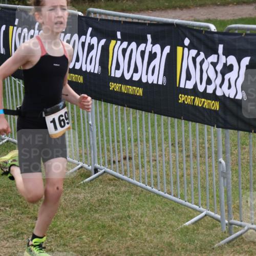 31.08.2025 - Elbe Triathlon Hamburg Luisa Fischer http://msf.ph/oto/8672238 31.08.2025 12:55:24 Laufen 169 meine-sportfotos.de