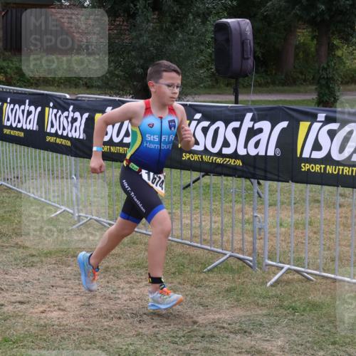 31.08.2025 - Elbe Triathlon Hamburg Luisa Fischer http://msf.ph/oto/8672261 31.08.2025 12:56:26 Laufen 1, 1674 meine-sportfotos.de