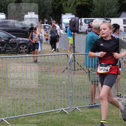 31.08.2025 - Elbe Triathlon Hamburg Luisa Fischer http://msf.ph/oto/8672264 31.08.2025 12:56:38 Laufen  meine-sportfotos.de