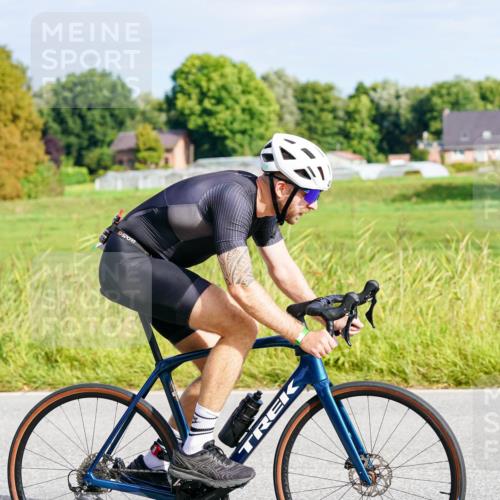 31.08.2025 - Elbe Triathlon Hamburg Michael Burmester http://msf.ph/oto/8672271 31.08.2025 10:04:50 Radfahren 416, 735 meine-sportfotos.de