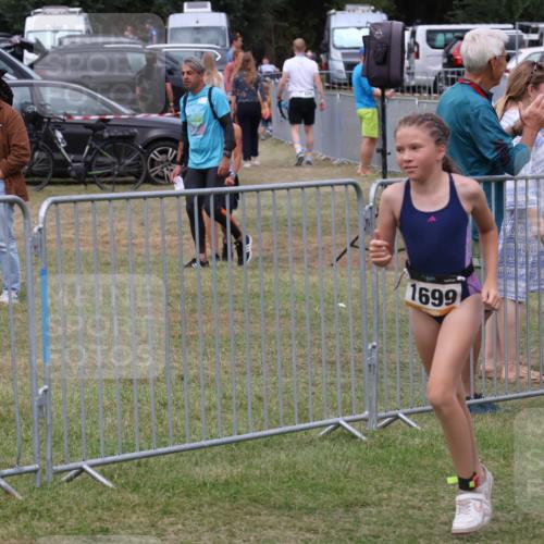 31.08.2025 - Elbe Triathlon Hamburg Luisa Fischer http://msf.ph/oto/8672275 31.08.2025 12:56:42 Laufen 1699, 15 meine-sportfotos.de