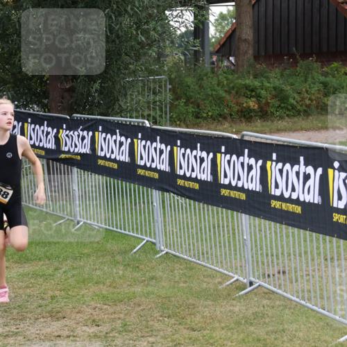 31.08.2025 - Elbe Triathlon Hamburg Luisa Fischer http://msf.ph/oto/8672297 31.08.2025 12:56:49 Laufen 688 meine-sportfotos.de