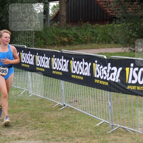 31.08.2025 - Elbe Triathlon Hamburg Luisa Fischer http://msf.ph/oto/8672315 31.08.2025 12:56:53 Laufen 1695 meine-sportfotos.de