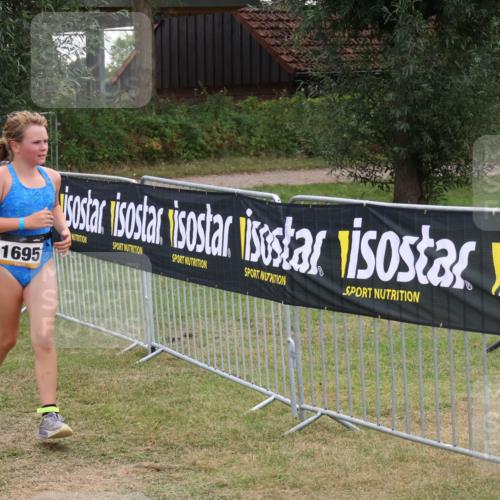 31.08.2025 - Elbe Triathlon Hamburg Luisa Fischer http://msf.ph/oto/8672317 31.08.2025 12:56:53 Laufen 1695 meine-sportfotos.de