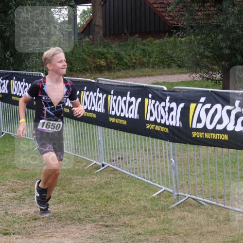 31.08.2025 - Elbe Triathlon Hamburg Luisa Fischer http://msf.ph/oto/8672346 31.08.2025 12:57:40 Laufen 1650 meine-sportfotos.de