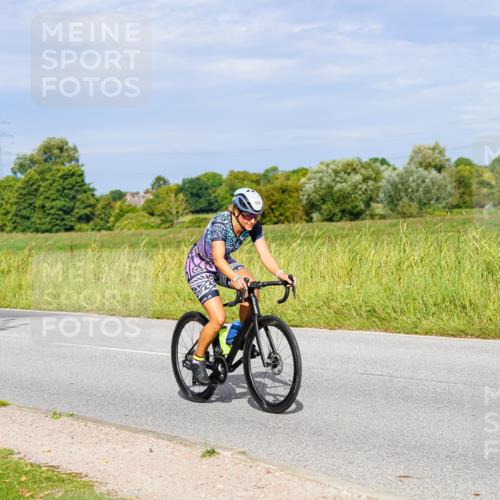 31.08.2025 - Elbe Triathlon Hamburg Michael Burmester http://msf.ph/oto/8672349 31.08.2025 10:05:07 Radfahren 399, 413, 654, 822, 844, 892 meine-sportfotos.de