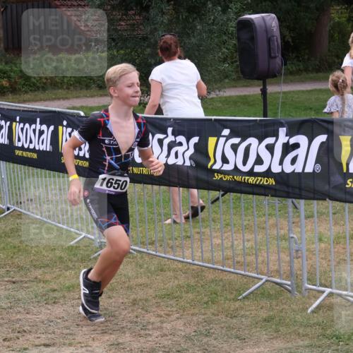 31.08.2025 - Elbe Triathlon Hamburg Luisa Fischer http://msf.ph/oto/8672350 31.08.2025 12:57:40 Laufen 1650 meine-sportfotos.de