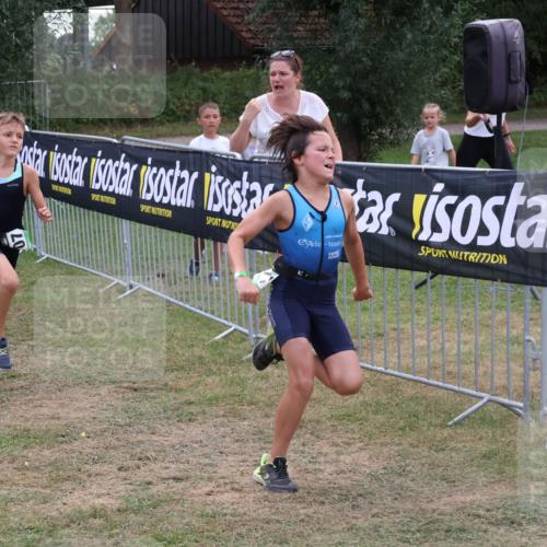 31.08.2025 - Elbe Triathlon Hamburg Luisa Fischer http://msf.ph/oto/8672360 31.08.2025 12:57:49 Laufen  meine-sportfotos.de