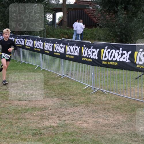 31.08.2025 - Elbe Triathlon Hamburg Luisa Fischer http://msf.ph/oto/8672385 31.08.2025 13:00:15 Laufen 1700 meine-sportfotos.de