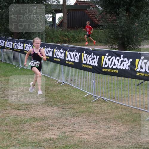 31.08.2025 - Elbe Triathlon Hamburg Luisa Fischer http://msf.ph/oto/8672396 31.08.2025 13:00:37 Laufen 1725 meine-sportfotos.de
