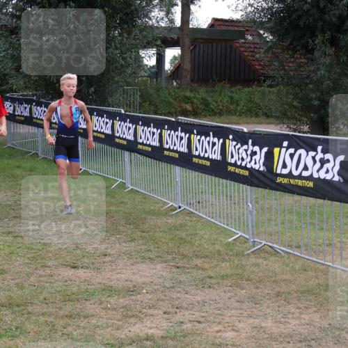 31.08.2025 - Elbe Triathlon Hamburg Luisa Fischer http://msf.ph/oto/8672405 31.08.2025 13:00:42 Laufen 1681 meine-sportfotos.de