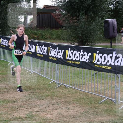 31.08.2025 - Elbe Triathlon Hamburg Luisa Fischer http://msf.ph/oto/8672419 31.08.2025 13:00:47 Laufen 1692 meine-sportfotos.de