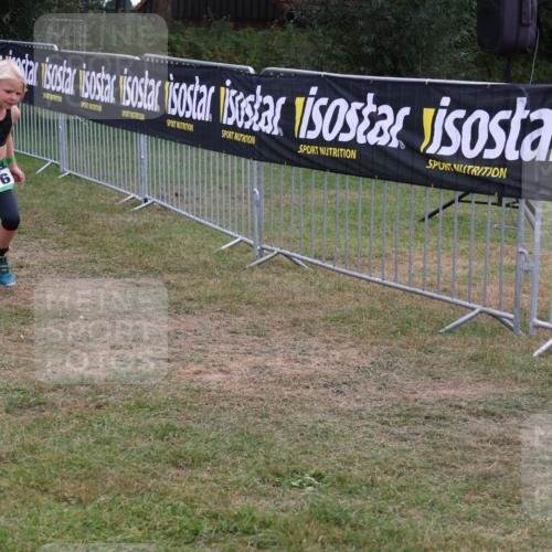 31.08.2025 - Elbe Triathlon Hamburg Luisa Fischer http://msf.ph/oto/8672440 31.08.2025 13:00:53 Laufen 1716 meine-sportfotos.de