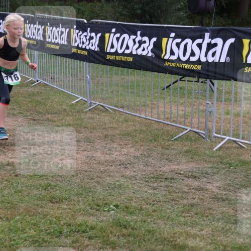 31.08.2025 - Elbe Triathlon Hamburg Luisa Fischer http://msf.ph/oto/8672442 31.08.2025 13:00:54 Laufen 716 meine-sportfotos.de