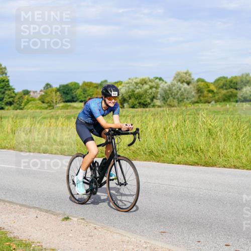 31.08.2025 - Elbe Triathlon Hamburg Michael Burmester http://msf.ph/oto/8672445 31.08.2025 10:05:19 Radfahren 410, 842 meine-sportfotos.de