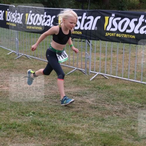 31.08.2025 - Elbe Triathlon Hamburg Luisa Fischer http://msf.ph/oto/8672449 31.08.2025 13:00:54 Laufen 716 meine-sportfotos.de