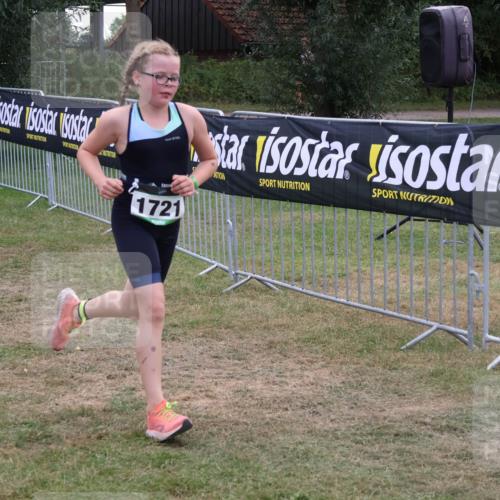 31.08.2025 - Elbe Triathlon Hamburg Luisa Fischer http://msf.ph/oto/8672460 31.08.2025 13:00:59 Laufen 1721 meine-sportfotos.de