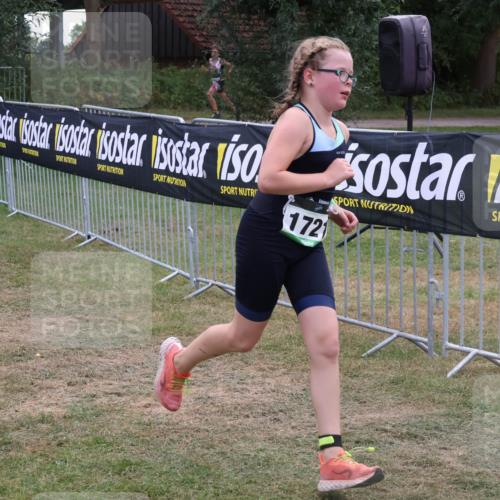 31.08.2025 - Elbe Triathlon Hamburg Luisa Fischer http://msf.ph/oto/8672462 31.08.2025 13:00:59 Laufen 1721 meine-sportfotos.de