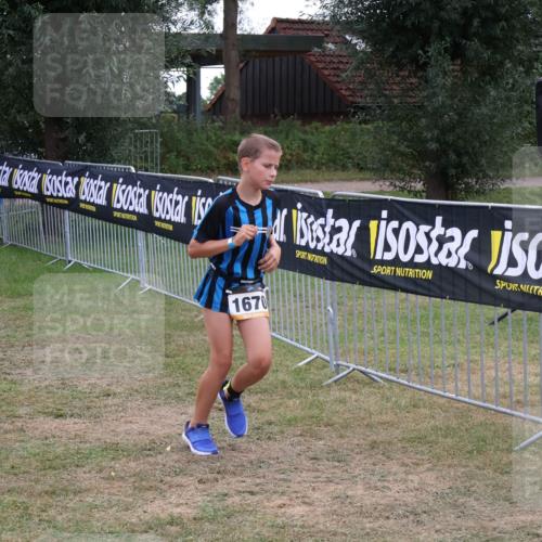 31.08.2025 - Elbe Triathlon Hamburg Luisa Fischer http://msf.ph/oto/8672499 31.08.2025 13:01:34 Laufen 1670 meine-sportfotos.de