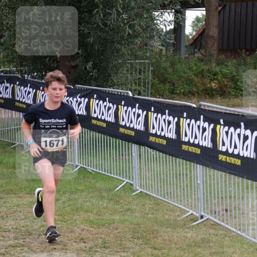 31.08.2025 - Elbe Triathlon Hamburg Luisa Fischer http://msf.ph/oto/8672532 31.08.2025 13:02:10 Laufen 1671 meine-sportfotos.de