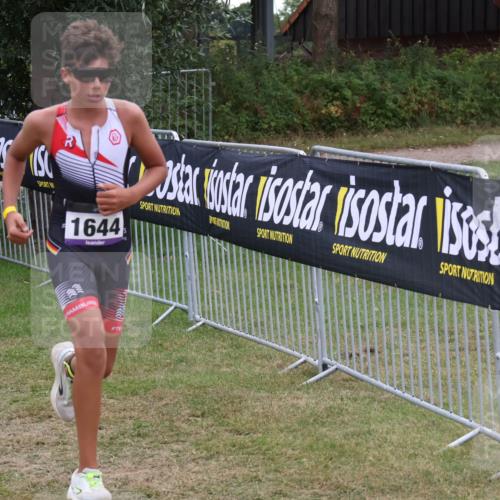 31.08.2025 - Elbe Triathlon Hamburg Luisa Fischer http://msf.ph/oto/8672537 31.08.2025 13:02:24 Laufen 1644 meine-sportfotos.de