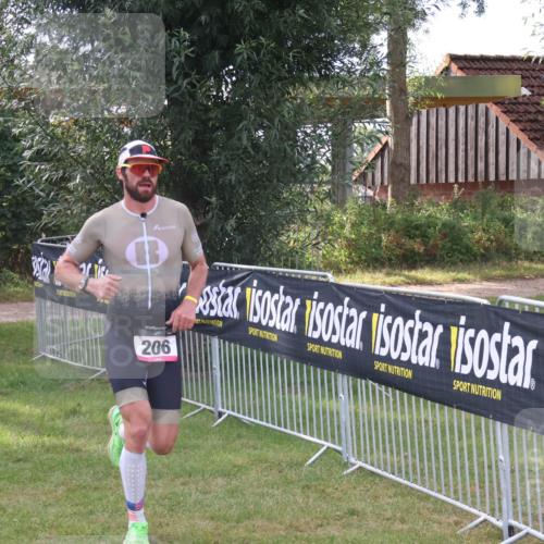 31.08.2025 - Elbe Triathlon Hamburg Luisa Fischer http://msf.ph/oto/8672547 31.08.2025 09:56:38 Laufen 206 meine-sportfotos.de