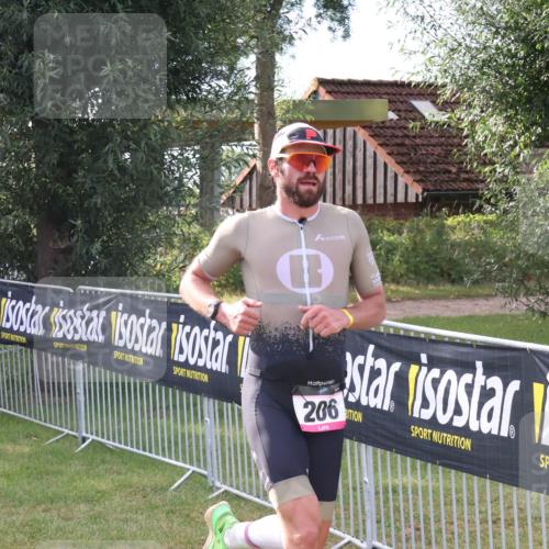 31.08.2025 - Elbe Triathlon Hamburg Luisa Fischer http://msf.ph/oto/8672552 31.08.2025 09:56:38 Laufen 206 meine-sportfotos.de