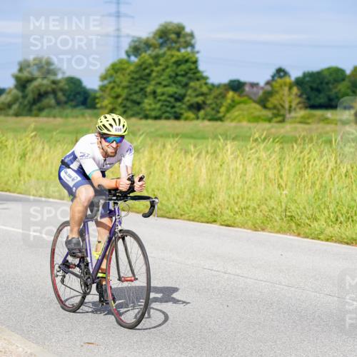 31.08.2025 - Elbe Triathlon Hamburg Michael Burmester http://msf.ph/oto/8672592 31.08.2025 10:07:53 Radfahren 561, 575, 659 meine-sportfotos.de