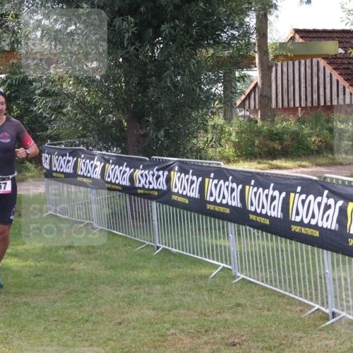 31.08.2025 - Elbe Triathlon Hamburg Luisa Fischer http://msf.ph/oto/8672614 31.08.2025 09:58:33 Laufen 167 meine-sportfotos.de