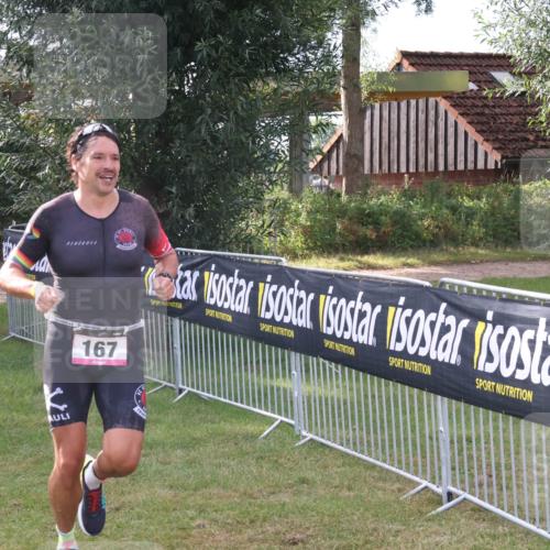 31.08.2025 - Elbe Triathlon Hamburg Luisa Fischer http://msf.ph/oto/8672623 31.08.2025 09:58:34 Laufen 167 meine-sportfotos.de