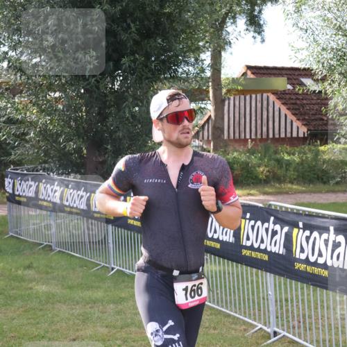 31.08.2025 - Elbe Triathlon Hamburg Luisa Fischer http://msf.ph/oto/8672646 31.08.2025 09:58:53 Laufen 166 meine-sportfotos.de