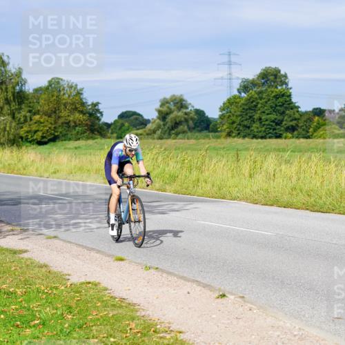 31.08.2025 - Elbe Triathlon Hamburg Michael Burmester http://msf.ph/oto/8672648 31.08.2025 10:08:06 Radfahren 517, 693, 703, 724 meine-sportfotos.de