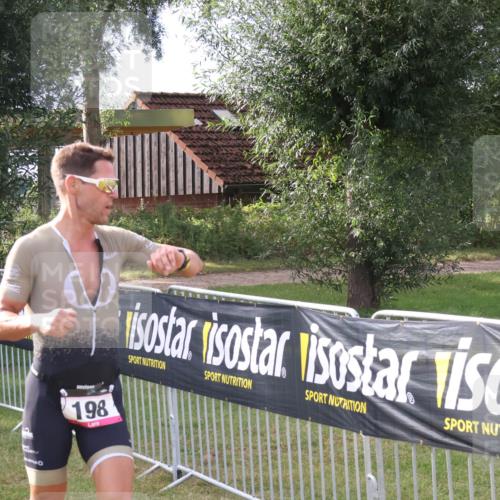 31.08.2025 - Elbe Triathlon Hamburg Luisa Fischer http://msf.ph/oto/8672664 31.08.2025 09:59:06 Laufen 198 meine-sportfotos.de