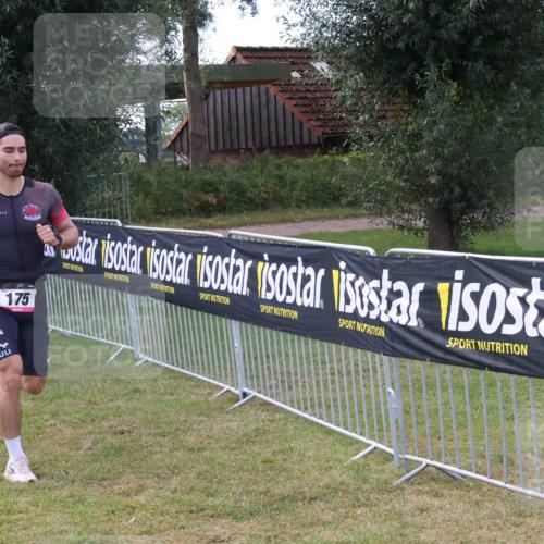 31.08.2025 - Elbe Triathlon Hamburg Luisa Fischer http://msf.ph/oto/8672799 31.08.2025 10:03:46 Laufen 175 meine-sportfotos.de