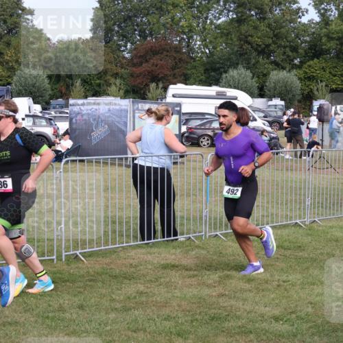 31.08.2025 - Elbe Triathlon Hamburg Luisa Fischer http://msf.ph/oto/8672822 31.08.2025 10:04:00 Laufen 286, 492 meine-sportfotos.de