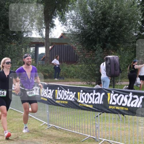 31.08.2025 - Elbe Triathlon Hamburg Luisa Fischer http://msf.ph/oto/8673097 31.08.2025 11:00:26 Laufen 854, 490 meine-sportfotos.de