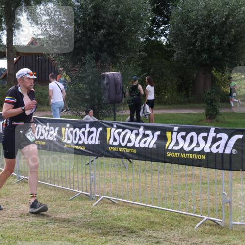 31.08.2025 - Elbe Triathlon Hamburg Luisa Fischer http://msf.ph/oto/8673114 31.08.2025 11:00:34 Laufen  meine-sportfotos.de