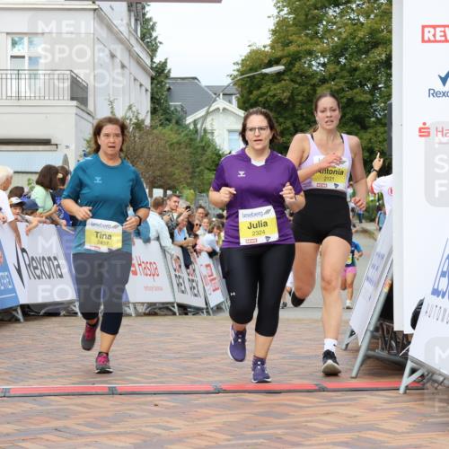 31.08.2025 - 21. Blankeneser Heldenlauf Strokosch-Dieckow http://msf.ph/oto/8673118 31.08.2025 10:31:10 Ziel 2437, 2324, 2147, 2121, 2307, 2018 meine-sportfotos.de