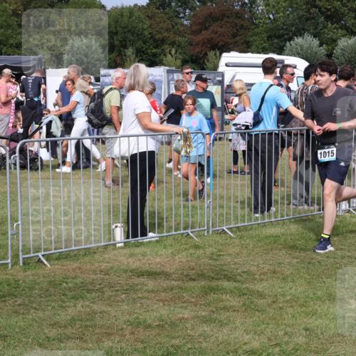 31.08.2025 - Elbe Triathlon Hamburg Luisa Fischer http://msf.ph/oto/8673125 31.08.2025 11:00:46 Laufen 1015 meine-sportfotos.de