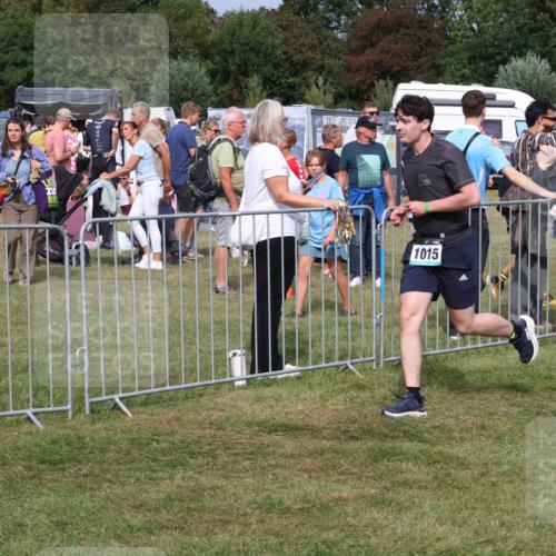 31.08.2025 - Elbe Triathlon Hamburg Luisa Fischer http://msf.ph/oto/8673130 31.08.2025 11:00:46 Laufen 347, 1015 meine-sportfotos.de