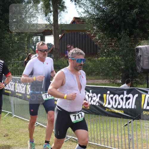 31.08.2025 - Elbe Triathlon Hamburg Luisa Fischer http://msf.ph/oto/8673155 31.08.2025 11:01:06 Laufen 969, 713, 717 meine-sportfotos.de
