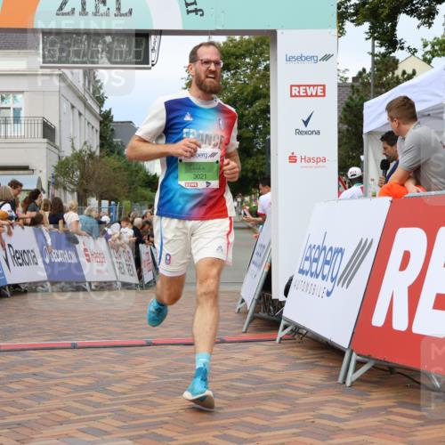 31.08.2025 - 21. Blankeneser Heldenlauf Strokosch-Dieckow http://msf.ph/oto/8673215 31.08.2025 10:51:45 Ziel 3627, 3021 meine-sportfotos.de