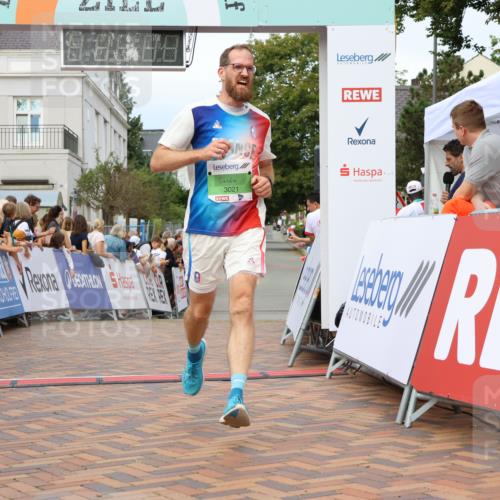 31.08.2025 - 21. Blankeneser Heldenlauf Strokosch-Dieckow http://msf.ph/oto/8673236 31.08.2025 10:51:45 Ziel 3627, 3021 meine-sportfotos.de