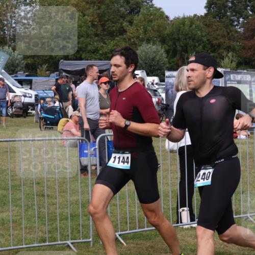 31.08.2025 - Elbe Triathlon Hamburg Luisa Fischer http://msf.ph/oto/8673244 31.08.2025 11:01:48 Laufen 1144, 240 meine-sportfotos.de